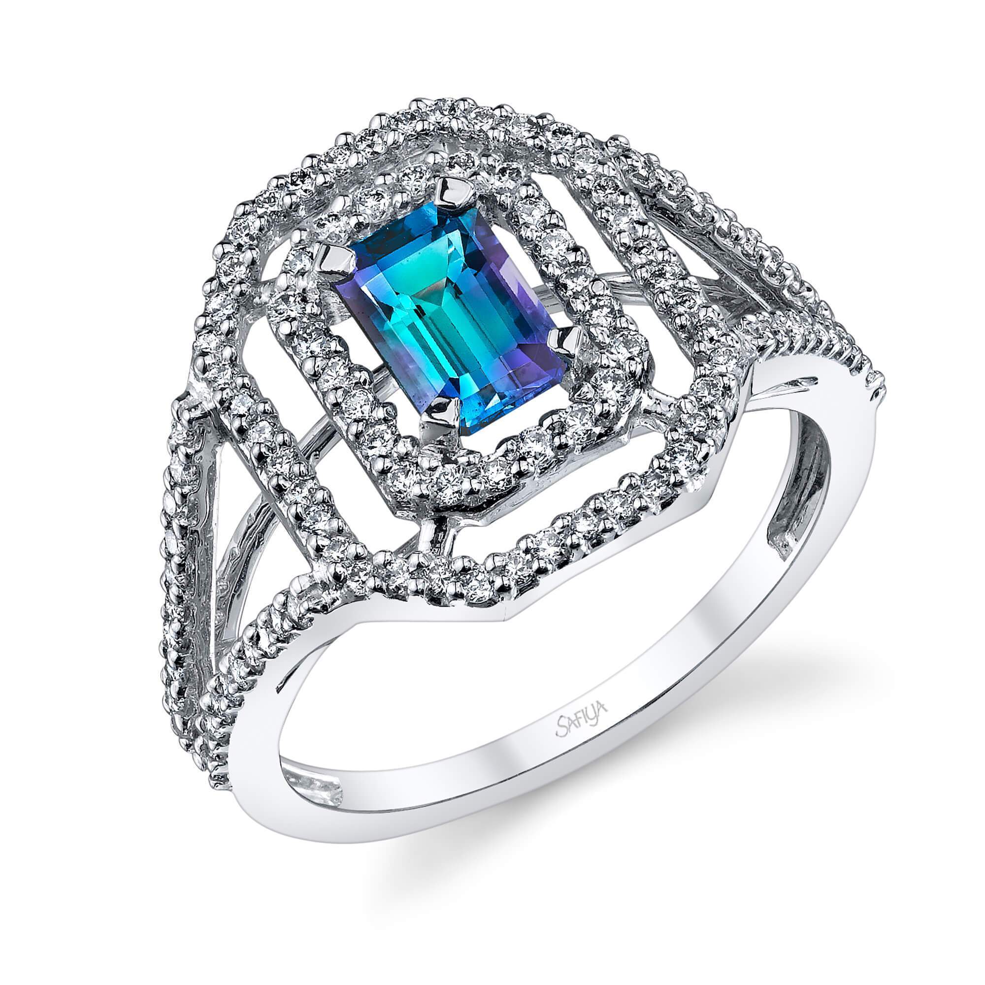 Traveler - 14K White Gold Alexandrite Ring