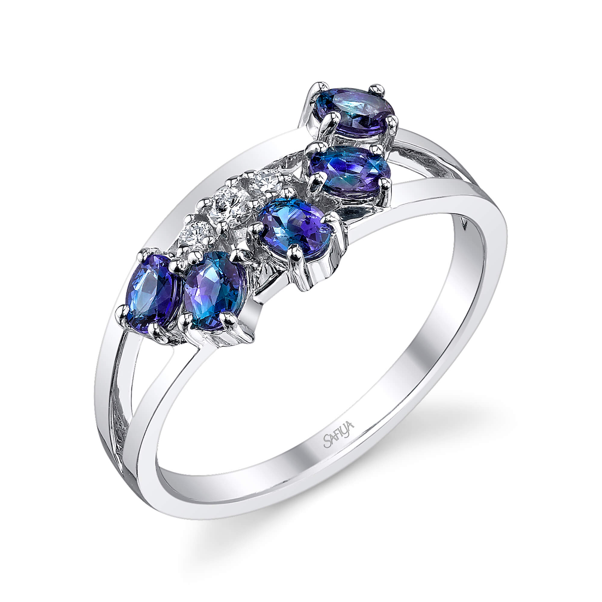 Loves Tribute - 18K White Gold Alexandrite Ring