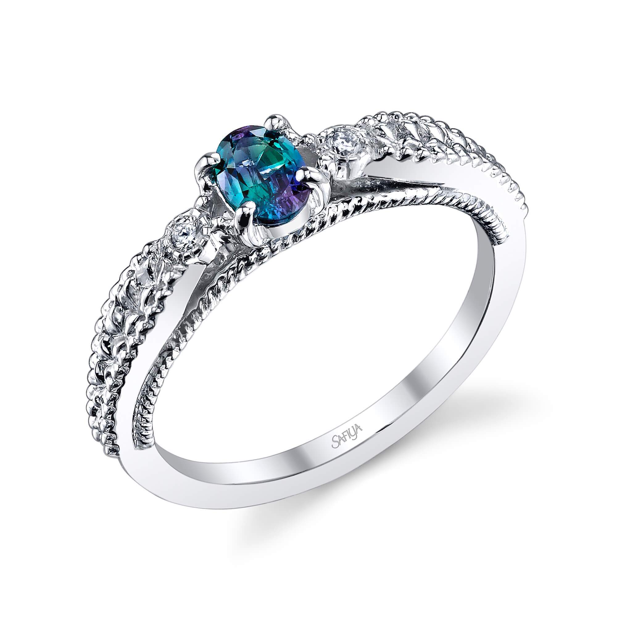 Distinguished Star - 14K White Gold Alexandrite Ring