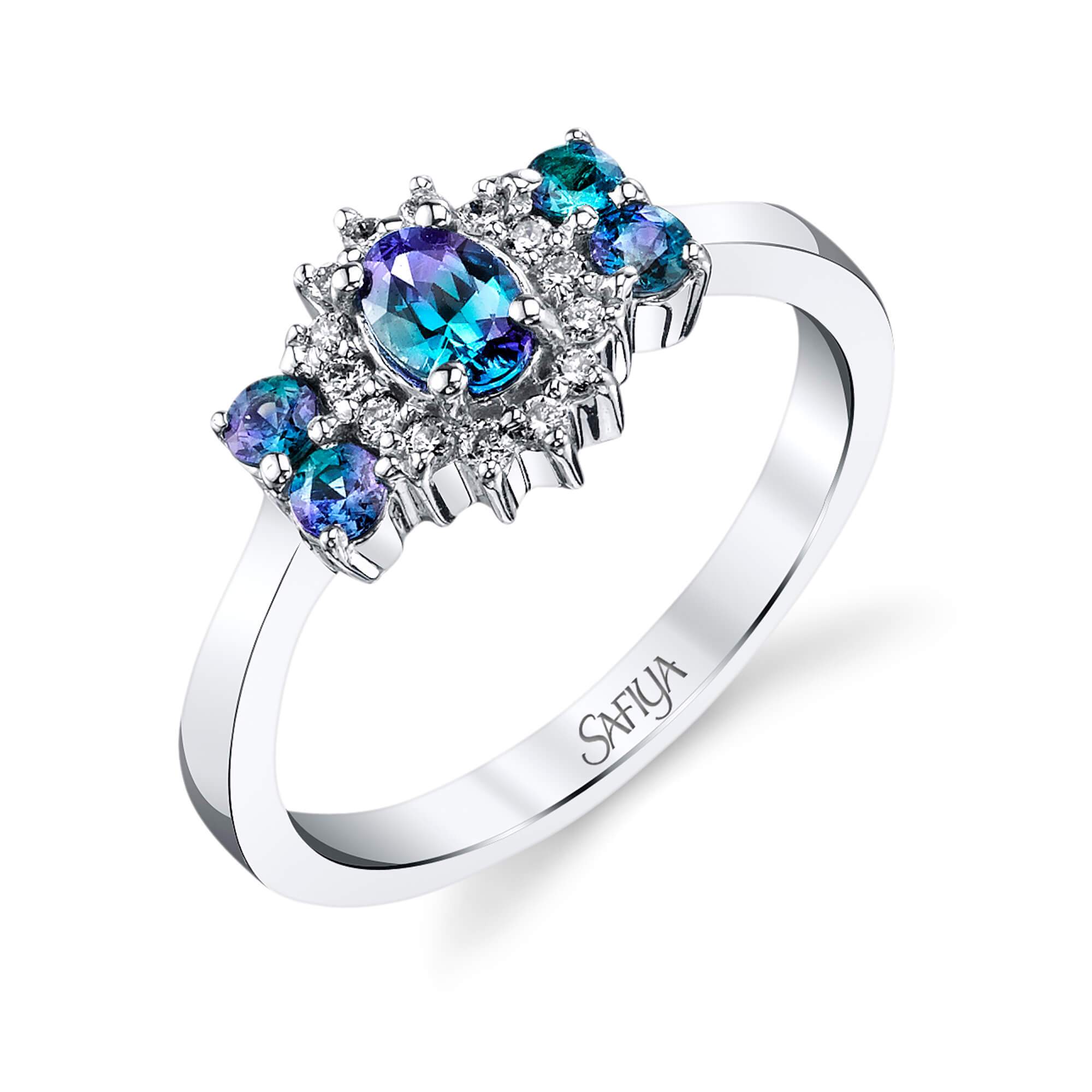 Fairy Tale - 14K White Gold Alexandrite Ring