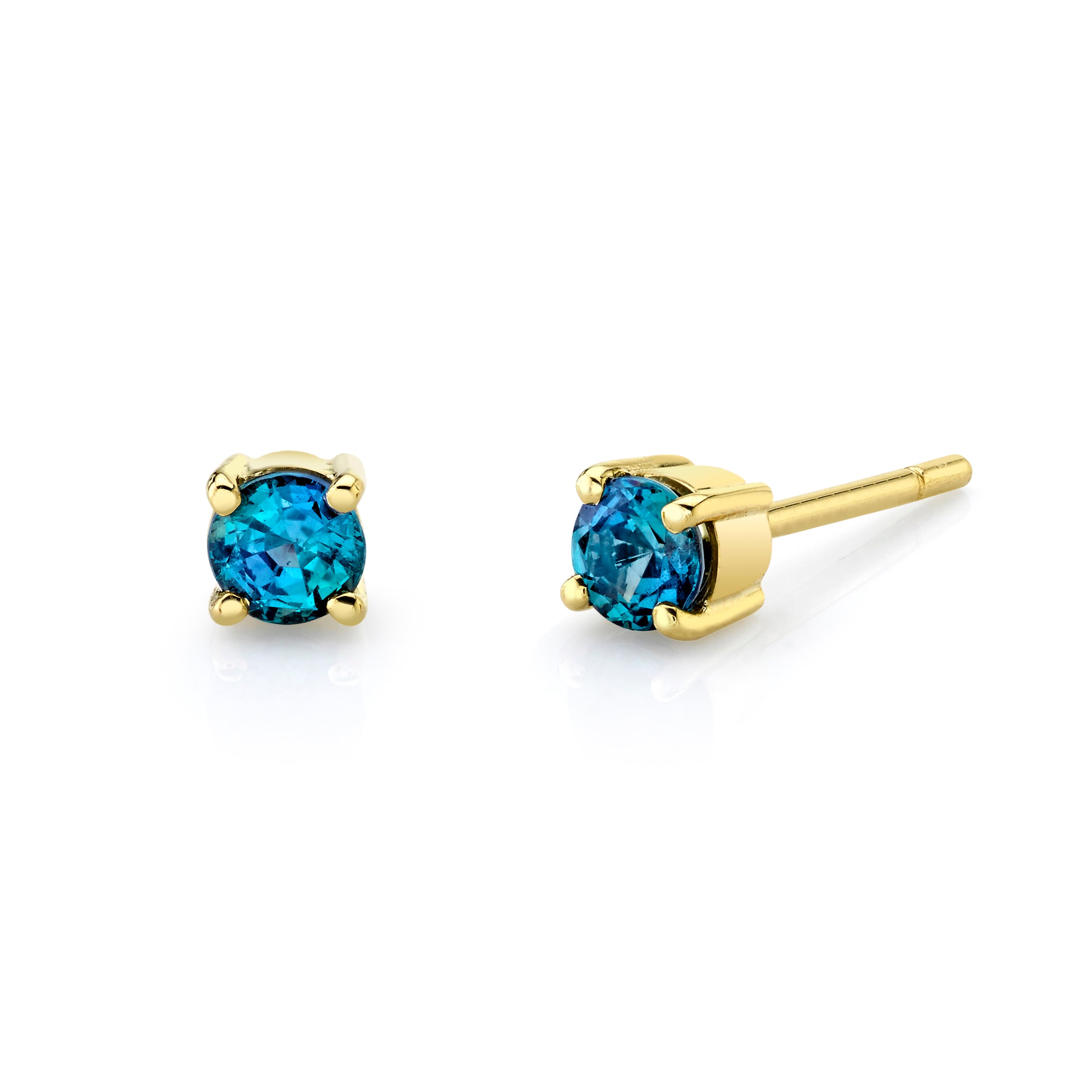Princess Studs - 18K Yellow Gold Alexandrite Earring