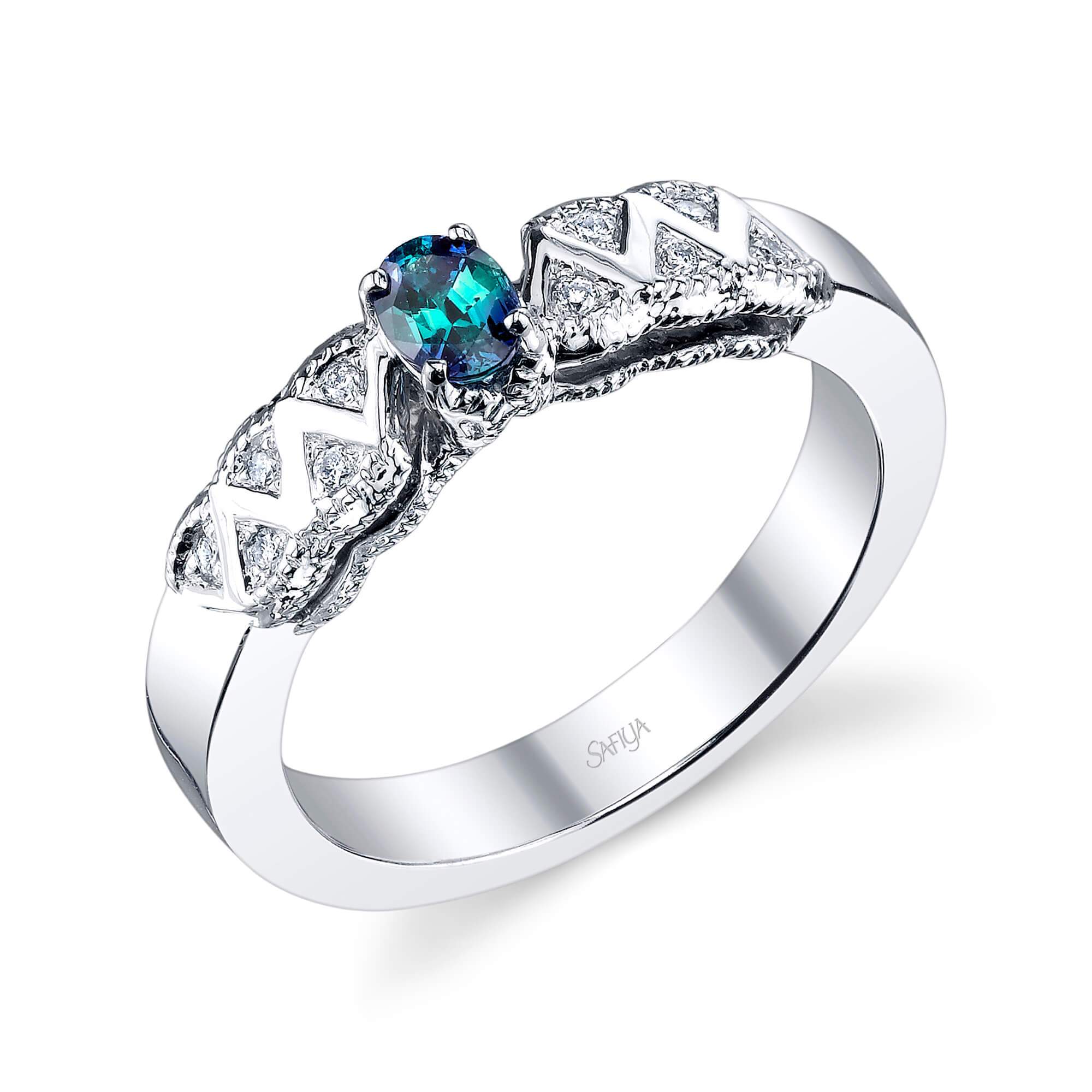Secret Emperor - 14K White Gold Alexandrite Ring